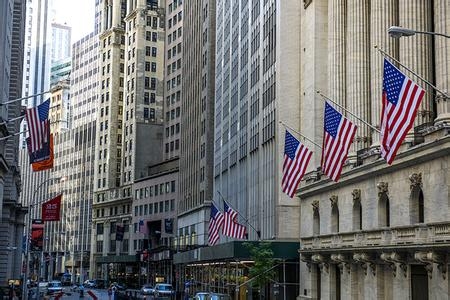 How to Buy Rubles in the US Stock Market: A